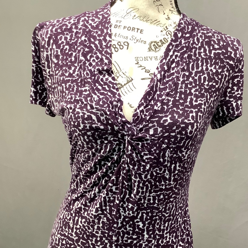 Banana Republic v-neck top